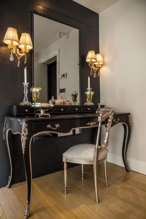 Rain designer makeup vanity — ByKepi