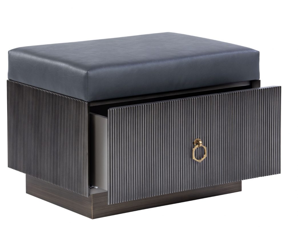 Storage ottoman for bedroom