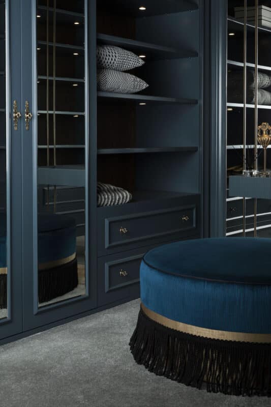 Round ottoman in dressing room